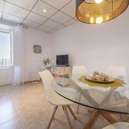 Tarracohomes, Apartamento Muralla Vista Al Mar Apartment